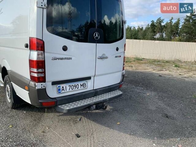 Белый Мерседес Sprinter, объемом двигателя 2.14 л и пробегом 383 тыс. км за 15400 $, фото 56 на Automoto.ua