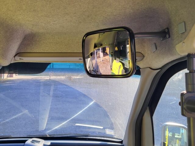 Мерседес Sprinter 2010 у Жмеренке на Automoto.ua Білий Мерседес Sprinter, об'ємом двигуна 0 л та пробігом 700 тис. км за 30948 $, фото 21 на Automoto.ua