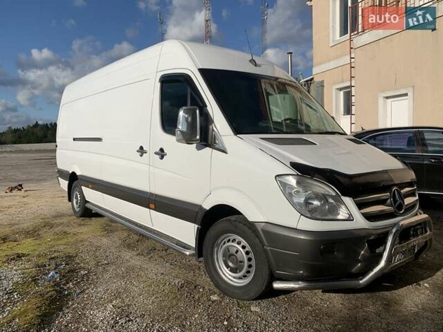 Белый Мерседес Sprinter, объемом двигателя 2.14 л и пробегом 383 тыс. км за 15400 $, фото 12 на Automoto.ua