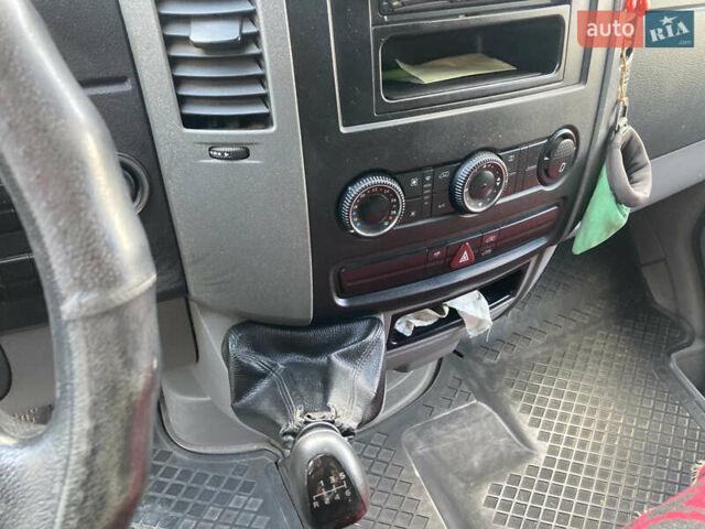 Білий Мерседес Sprinter, об'ємом двигуна 2.2 л та пробігом 680 тис. км за 10800 $, фото 7 на Automoto.ua
