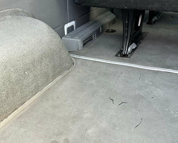 Белый Мерседес Sprinter, объемом двигателя 0 л и пробегом 390 тыс. км за 16700 $, фото 41 на Automoto.ua