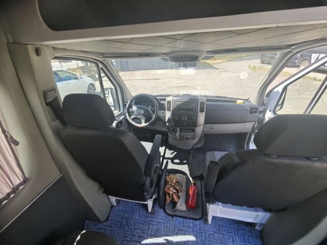 Білий Мерседес Sprinter, об'ємом двигуна 0 л та пробігом 345 тис. км за 11700 $, фото 6 на Automoto.ua