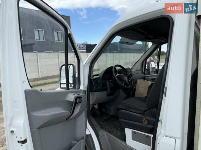 Білий Мерседес Sprinter, об'ємом двигуна 2.1 л та пробігом 500 тис. км за 11753 $, фото 7 на Automoto.ua