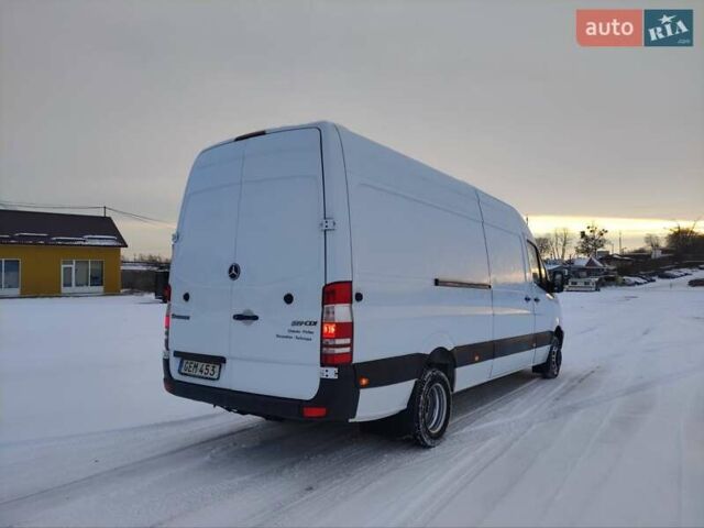 Белый Мерседес Sprinter, объемом двигателя 0 л и пробегом 186 тыс. км за 27300 $, фото 4 на Automoto.ua