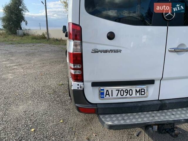 Белый Мерседес Sprinter, объемом двигателя 2.14 л и пробегом 383 тыс. км за 15400 $, фото 55 на Automoto.ua