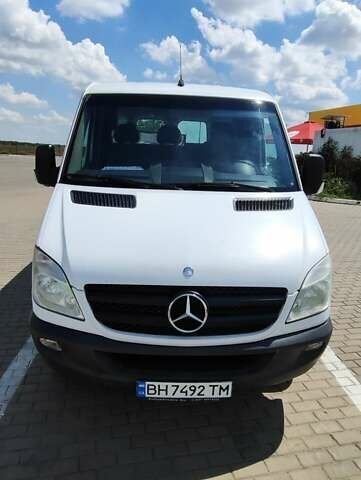 Белый Мерседес Sprinter, объемом двигателя 2.14 л и пробегом 342 тыс. км за 8999 $, фото 5 на Automoto.ua