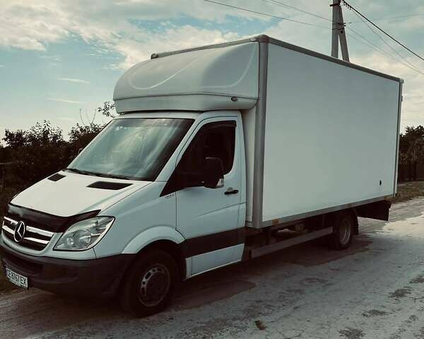 Белый Мерседес Sprinter, объемом двигателя 2.1 л и пробегом 415 тыс. км за 24999 $, фото 6 на Automoto.ua