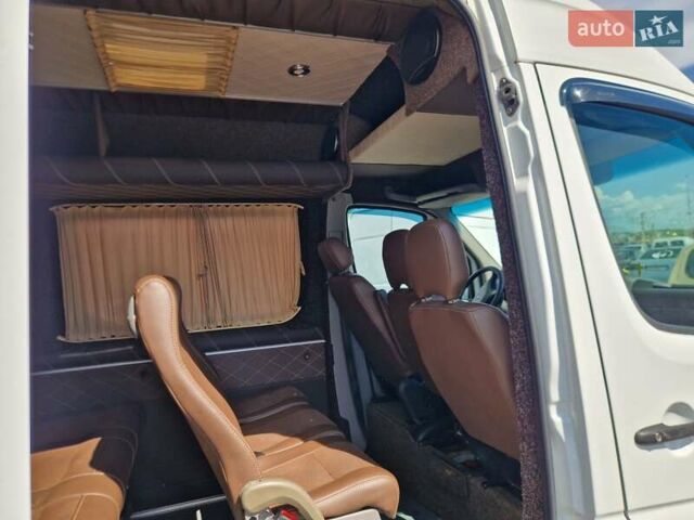 Белый Мерседес Sprinter, объемом двигателя 2.9 л и пробегом 465 тыс. км за 15999 $, фото 15 на Automoto.ua