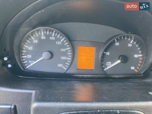 Білий Мерседес Sprinter, об'ємом двигуна 2.2 л та пробігом 680 тис. км за 10800 $, фото 2 на Automoto.ua