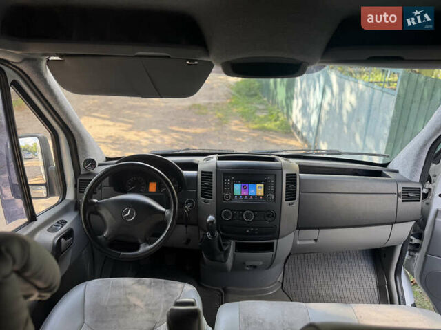 Білий Мерседес Sprinter, об'ємом двигуна 2.14 л та пробігом 372 тис. км за 12000 $, фото 9 на Automoto.ua