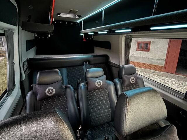 Мерседес Sprinter 2011 в Черновцах на Automoto.ua Белый Мерседес Sprinter, объемом двигателя 2.1 л и пробегом 350 тыс. км за 22500 $, фото 7 на Automoto.ua