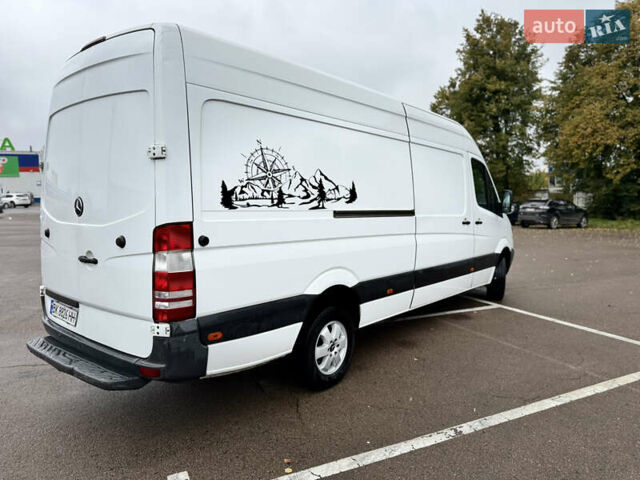 Белый Мерседес Sprinter, объемом двигателя 3.22 л и пробегом 400 тыс. км за 16500 $, фото 4 на Automoto.ua