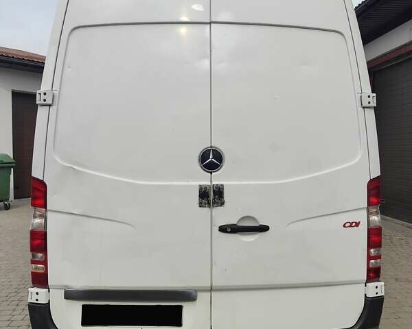Білий Мерседес Sprinter, об'ємом двигуна 2.14 л та пробігом 563 тис. км за 10900 $, фото 1 на Automoto.ua
