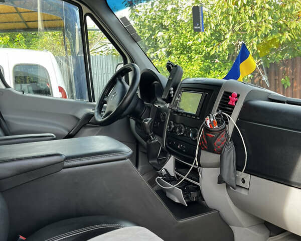 Білий Мерседес Sprinter, об'ємом двигуна 2.2 л та пробігом 620 тис. км за 19100 $, фото 14 на Automoto.ua