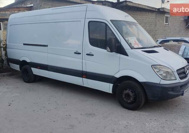 Білий Мерседес Sprinter, об'ємом двигуна 2.2 л та пробігом 400 тис. км за 13300 $, фото 2 на Automoto.ua