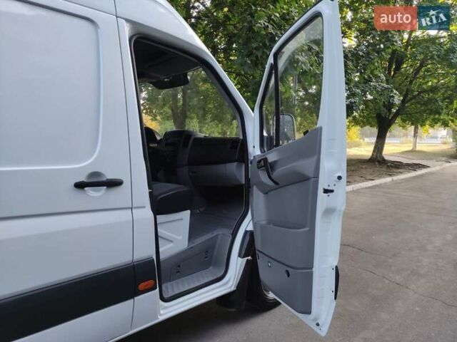 Белый Мерседес Sprinter, объемом двигателя 0 л и пробегом 186 тыс. км за 29900 $, фото 18 на Automoto.ua