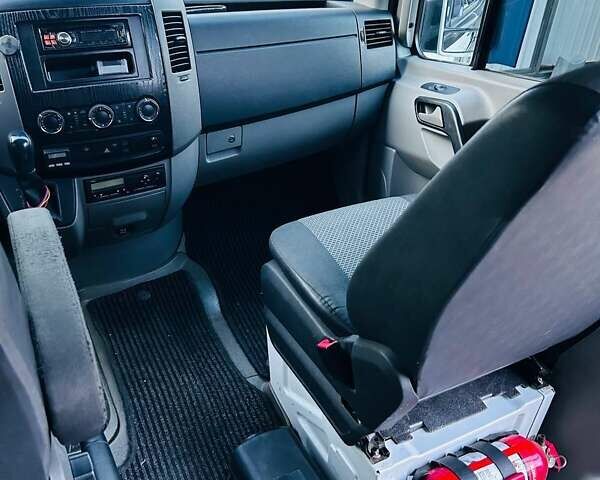 Білий Мерседес Sprinter, об'ємом двигуна 2.14 л та пробігом 430 тис. км за 22000 $, фото 8 на Automoto.ua