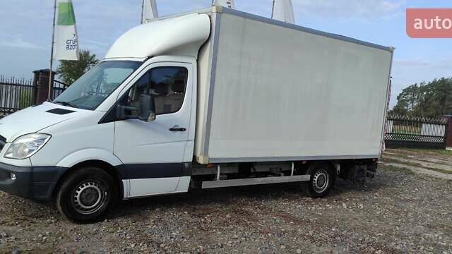 Белый Мерседес Sprinter, объемом двигателя 2.2 л и пробегом 266 тыс. км за 12999 $, фото 6 на Automoto.ua