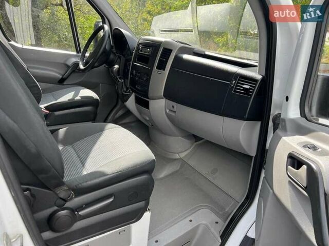 Білий Мерседес Sprinter, об'ємом двигуна 2.1 л та пробігом 115 тис. км за 16200 $, фото 10 на Automoto.ua
