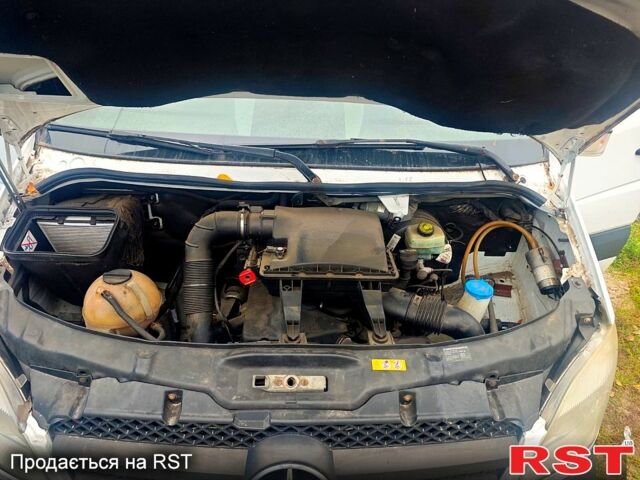 Мерседес Sprinter 2011 у Києві на Automoto.ua Білий Мерседес Sprinter, об'ємом двигуна 2.1 л та пробігом 280 тис. км за 8500 $, фото 7 на Automoto.ua