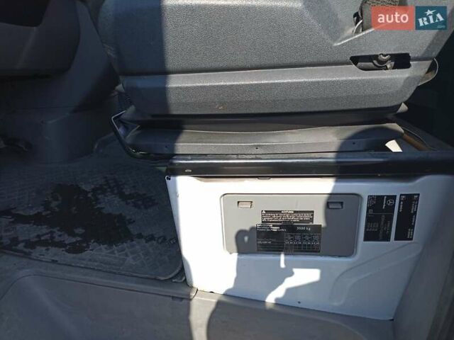 Белый Мерседес Sprinter, объемом двигателя 2.2 л и пробегом 370 тыс. км за 19000 $, фото 14 на Automoto.ua