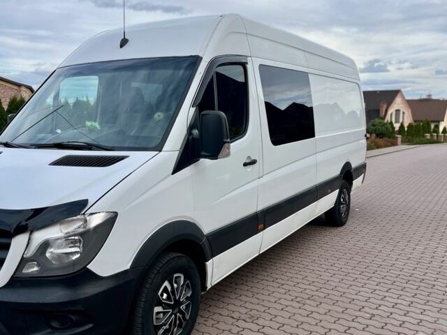 Белый Мерседес Sprinter, объемом двигателя 2.1 л и пробегом 380 тыс. км за 16000 $, фото 1 на Automoto.ua
