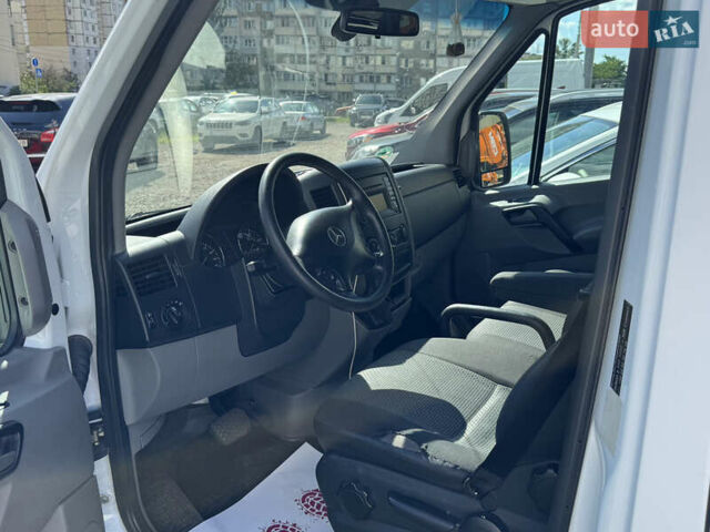 Белый Мерседес Sprinter, объемом двигателя 2.14 л и пробегом 271 тыс. км за 16500 $, фото 11 на Automoto.ua
