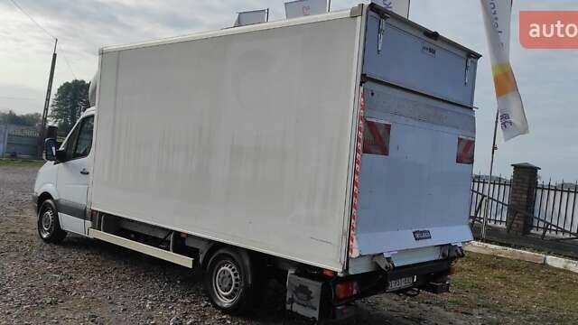 Белый Мерседес Sprinter, объемом двигателя 2.2 л и пробегом 266 тыс. км за 12999 $, фото 4 на Automoto.ua