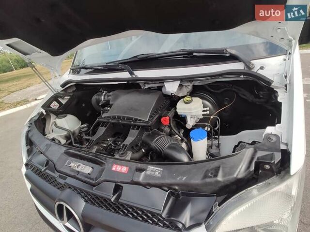 Белый Мерседес Sprinter, объемом двигателя 0 л и пробегом 281 тыс. км за 29000 $, фото 49 на Automoto.ua