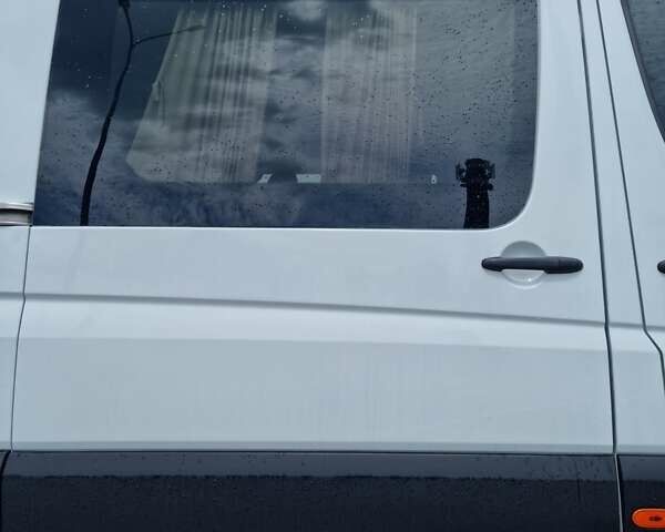 Мерседес Sprinter 2011 в Луцке на Automoto.ua Белый Мерседес Sprinter, объемом двигателя 2.14 л и пробегом 474 тыс. км за 14500 $, фото 7 на Automoto.ua