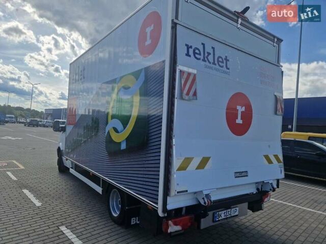 Белый Мерседес Sprinter, объемом двигателя 3 л и пробегом 470 тыс. км за 27700 $, фото 4 на Automoto.ua
