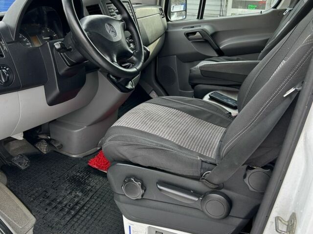 Білий Мерседес Sprinter, об'ємом двигуна 2.1 л та пробігом 212 тис. км за 10200 $, фото 6 на Automoto.ua