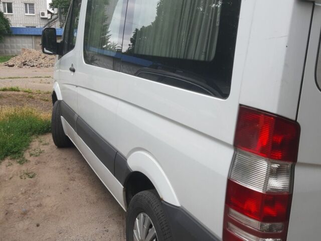 Белый Мерседес Sprinter, объемом двигателя 2 л и пробегом 450 тыс. км за 13299 $, фото 1 на Automoto.ua