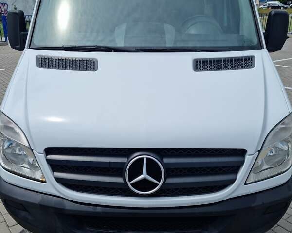 Мерседес Sprinter 2011 в Луцке на Automoto.ua Белый Мерседес Sprinter, объемом двигателя 2.14 л и пробегом 474 тыс. км за 14500 $, фото 23 на Automoto.ua