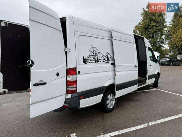 Белый Мерседес Sprinter, объемом двигателя 3.22 л и пробегом 400 тыс. км за 16500 $, фото 34 на Automoto.ua