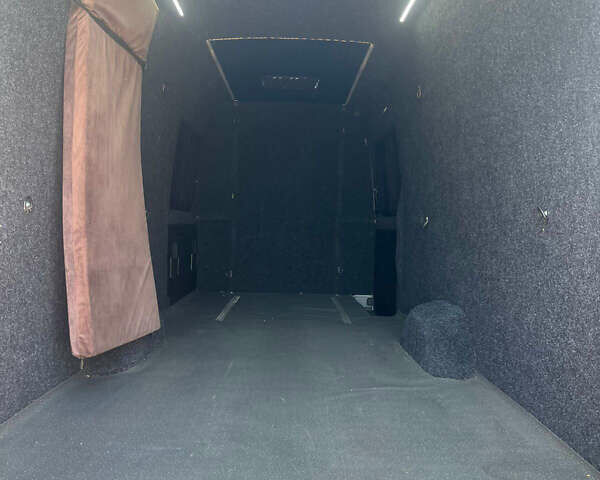 Белый Мерседес Sprinter, объемом двигателя 2.99 л и пробегом 580 тыс. км за 22800 $, фото 10 на Automoto.ua