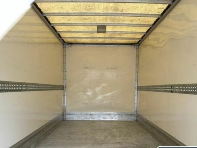 Мерседес Sprinter 2011 в Виннице на Automoto.ua Белый Мерседес Sprinter, объемом двигателя 3 л и пробегом 290 тыс. км за 29999 $, фото 5 на Automoto.ua