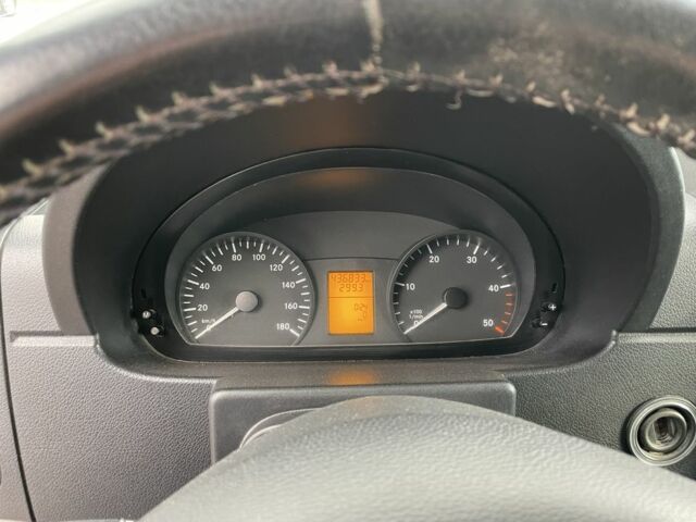 Білий Мерседес Sprinter, об'ємом двигуна 2.1 л та пробігом 437 тис. км за 10727 $, фото 5 на Automoto.ua