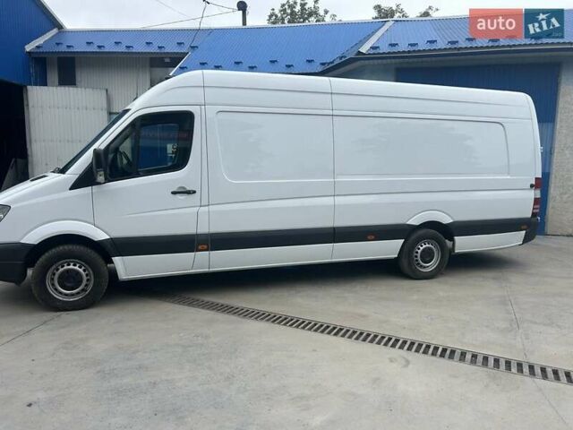 Білий Мерседес Sprinter, об'ємом двигуна 3 л та пробігом 292 тис. км за 22279 $, фото 2 на Automoto.ua