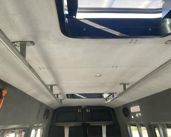 Білий Мерседес Sprinter, об'ємом двигуна 2.14 л та пробігом 985 тис. км за 22000 $, фото 4 на Automoto.ua