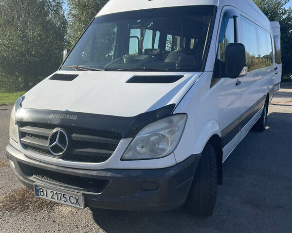 Білий Мерседес Sprinter, об'ємом двигуна 2.14 л та пробігом 985 тис. км за 22000 $, фото 18 на Automoto.ua