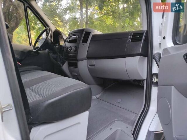 Белый Мерседес Sprinter, объемом двигателя 0 л и пробегом 186 тыс. км за 29900 $, фото 21 на Automoto.ua