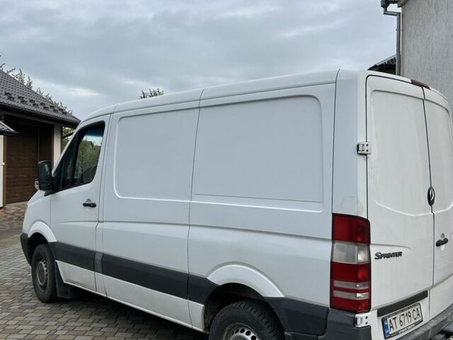 Білий Мерседес Sprinter, об'ємом двигуна 2.1 л та пробігом 212 тис. км за 10200 $, фото 3 на Automoto.ua
