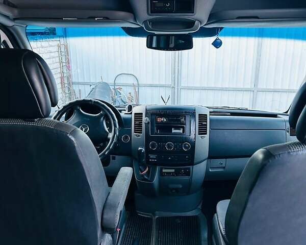 Білий Мерседес Sprinter, об'ємом двигуна 2.14 л та пробігом 430 тис. км за 22000 $, фото 11 на Automoto.ua