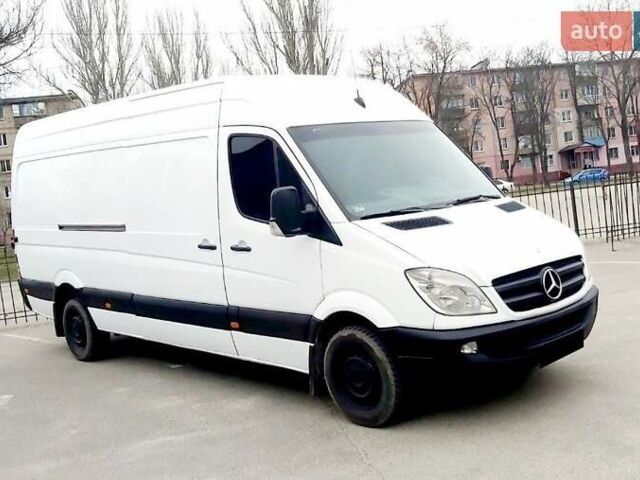 Білий Мерседес Sprinter, об'ємом двигуна 2.14 л та пробігом 300 тис. км за 11990 $, фото 4 на Automoto.ua