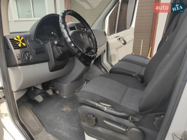 Білий Мерседес Sprinter, об'ємом двигуна 2.14 л та пробігом 563 тис. км за 10900 $, фото 11 на Automoto.ua