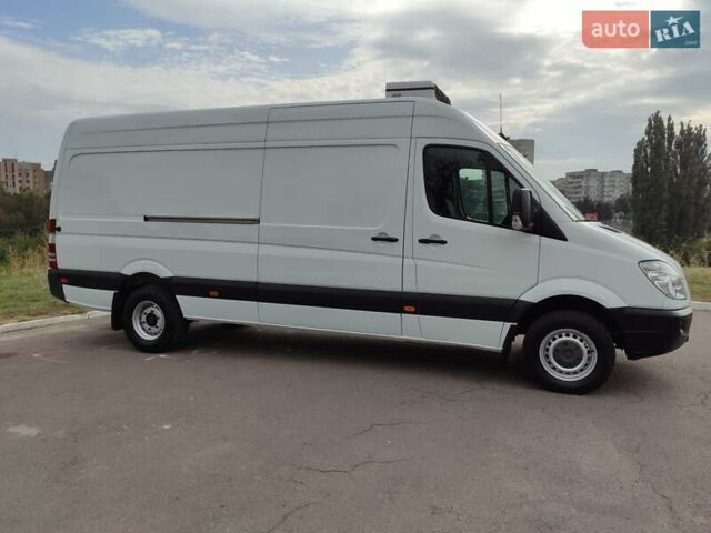Белый Мерседес Sprinter, объемом двигателя 0 л и пробегом 281 тыс. км за 29000 $, фото 4 на Automoto.ua