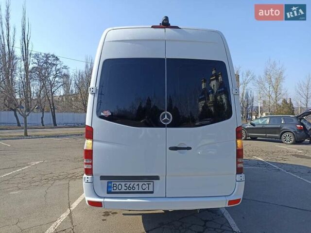 Белый Мерседес Sprinter, объемом двигателя 2.2 л и пробегом 370 тыс. км за 19000 $, фото 8 на Automoto.ua