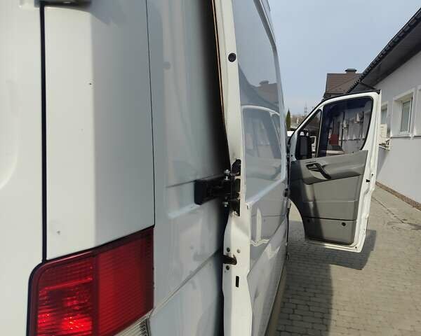 Білий Мерседес Sprinter, об'ємом двигуна 2.14 л та пробігом 563 тис. км за 10900 $, фото 16 на Automoto.ua