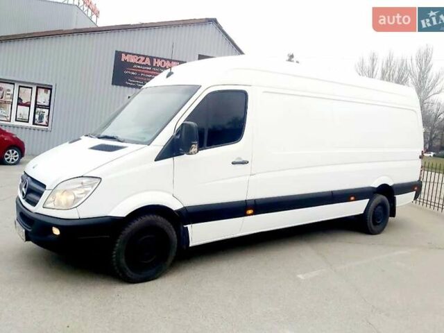 Білий Мерседес Sprinter, об'ємом двигуна 2.14 л та пробігом 300 тис. км за 11990 $, фото 16 на Automoto.ua